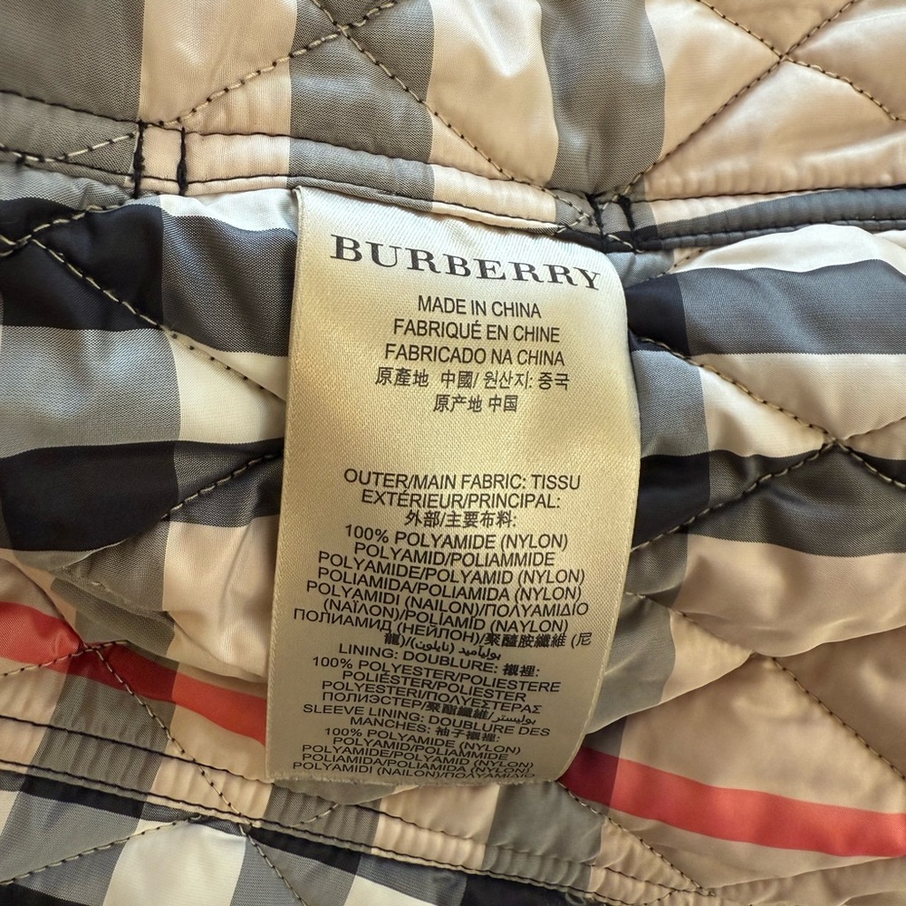 Burberry Black Quilted Jacket - Picture 9 of 11